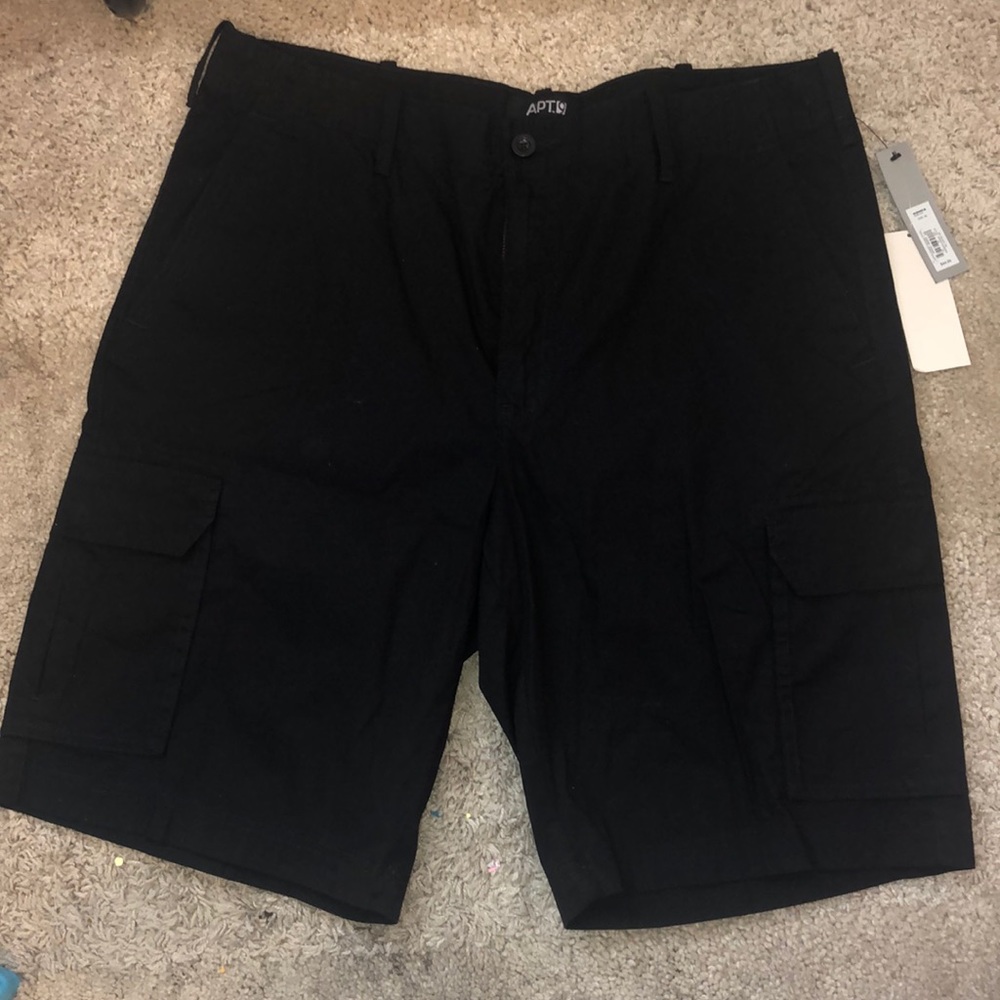Men’s lightweight cargo shorts
